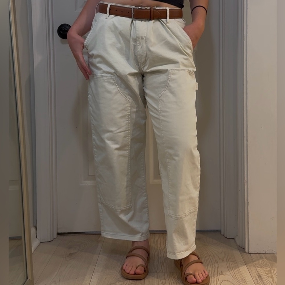 Cream High-Waisted cargo pants